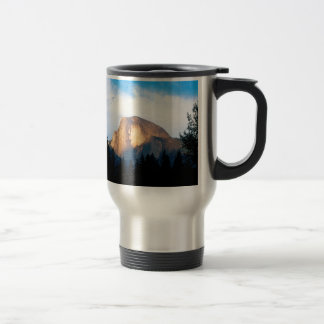 Caneca Térmica Parque da abóbada de Yosemite meio
