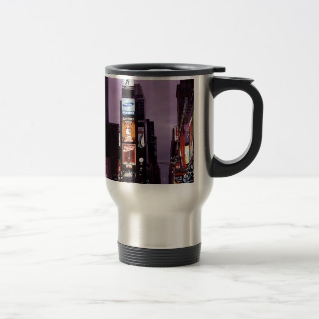 Caneca Térmica tráfego na Times Square à noite em Nova York (Direita)
