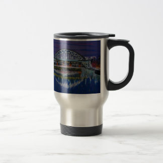 Caneca Térmica Tyne Bridges à noite