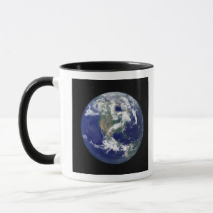 Caneca Terra inteiramente iluminada centrada em America