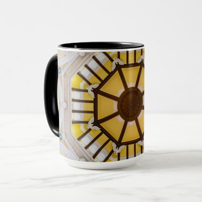 Caneca Teto decorado na estação de Tóquio (Frente Esquerda)