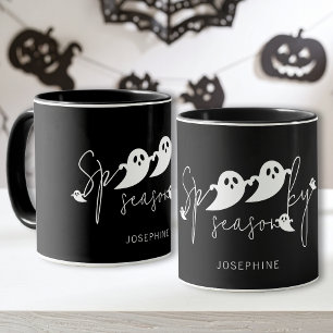 Caneca Texto Da Estação Spooky E Fantasmas Com Nome Hallo