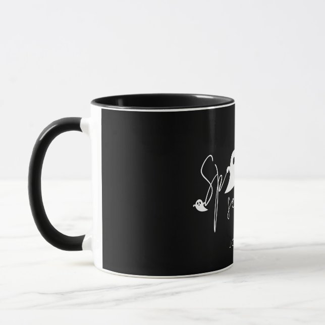 Caneca Texto da Temporada Assustadora e Fantasmas com Nom (Esquerda)