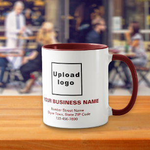 Caneca Textos de Marca comercial da Maroon sobre o Combo