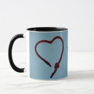 Caneca Tight Love Heart Cup. Um belo moderno