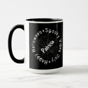 Caneca Tipografia Preto e Branco Spooky Feliz Halloween
