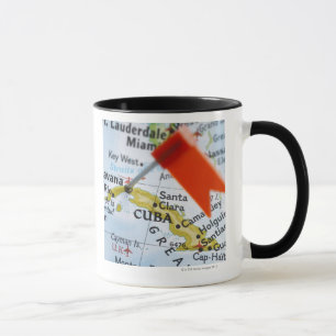 Caneca Trace o pino colocado em Havana, Cuba no mapa,