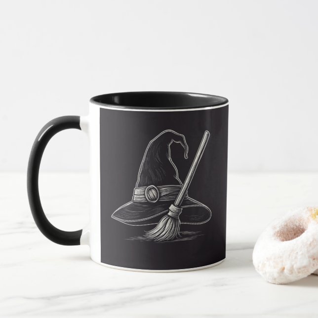 Caneca Trendy Spooky Halloween Chapéu de bruxa e vassoura (Com Donut)
