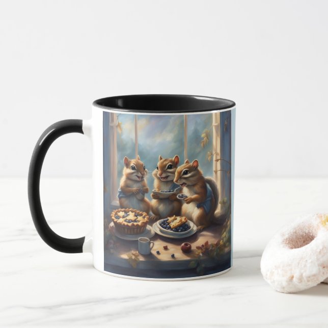 Caneca Três esquilos comem tortas de mirtilo no balcão (Com Donut)
