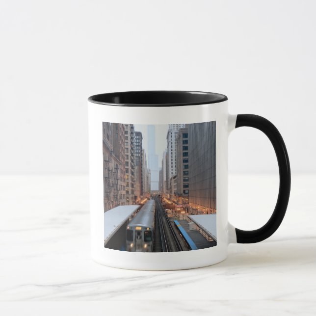 Caneca Trilho elevado em Chicago do centro sobre Wabash (Direita)