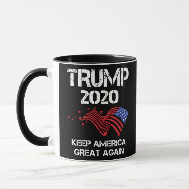 Caneca Trump 2020 Mantenha o Excelente da América novamen (Esquerda)