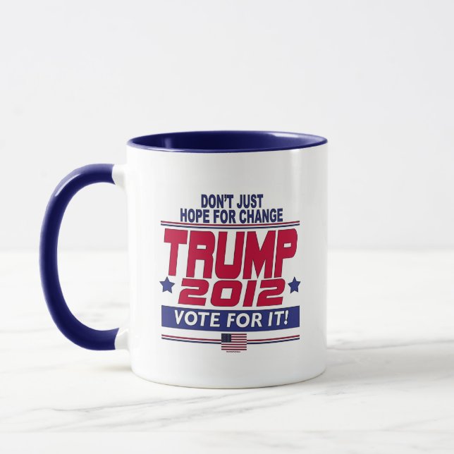 Caneca Trump para a mudança real 2012 (Esquerda)