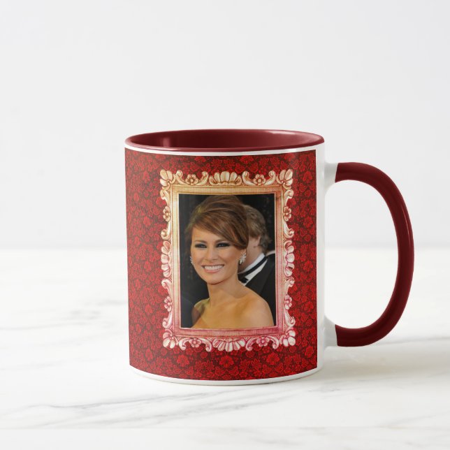 CANECA TRUNFO DE DONALD & DE MELANIA (Direita)