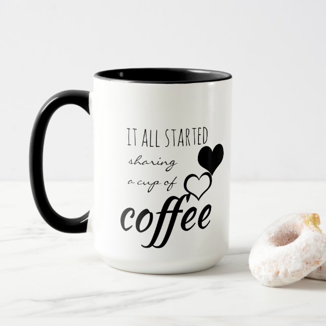 Caneca Tudo começou a compartilhar uma taça de café (Com Donut)