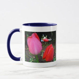 Caneca tulipas, gotas de chuva