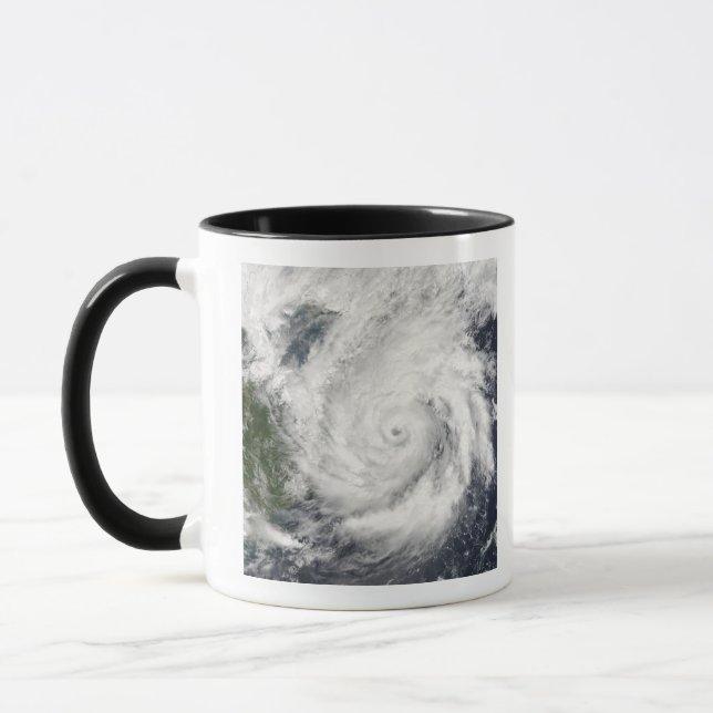 Caneca Typhoon Kai-Tak (Esquerda)