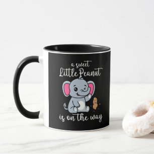 Caneca Um Doce Amendoim A Caminho Novo Bebê Legal
