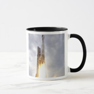 Caneca Um elevador de foguetes Atlas V da United Launch A
