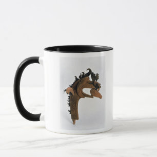 Caneca Um grifo que guardara um cervo em seu bico