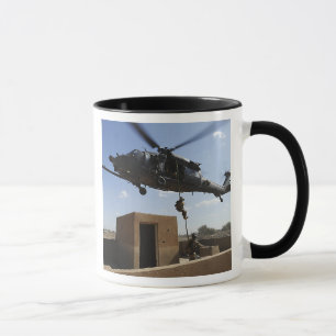 Caneca Uma força aérea de E.U. Pararescuemen