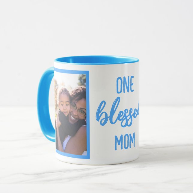Caneca Uma Mãe Abençoada | Foto Personalizada do Dia das  (Frente Esquerda)