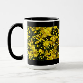 Caneca Uma multidão de Mães amarelas