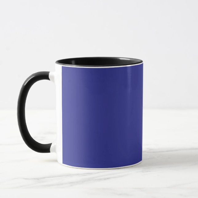 Caneca uma parede azul com um relógio (Esquerda)