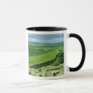 Caneca Uma seção da parede de Hadrian, ANÚNCIO do séc