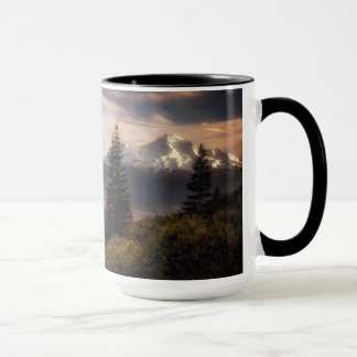 Caneca Uma vista favorita de Mt. Shasta e montículo preto