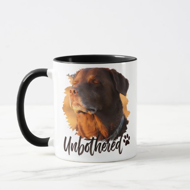 Caneca Unbothered Golden Hour Dog – Premium Minimalist  (Esquerda)