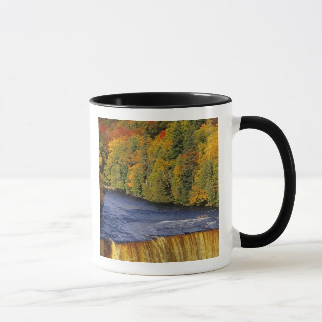 Caneca Upper Tahquamenon Falls in UP Michigan em (Direita)