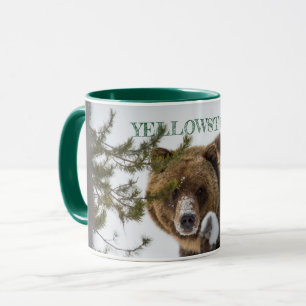 Caneca Urso Grizzly em Neve, Parque Nacional Yellowstone