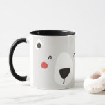 Caneca Urso polar bonito personalizou crianças<br><div class="desc">um pinguim engraçado festivo personalizado com o nome e o design inicial para crianças.</div>
