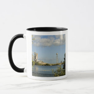 Caneca Vaivém espacial Atlantis e esforço