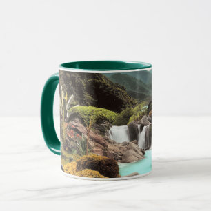 Caneca Vale Tropical Surrealista com Cachoeiras