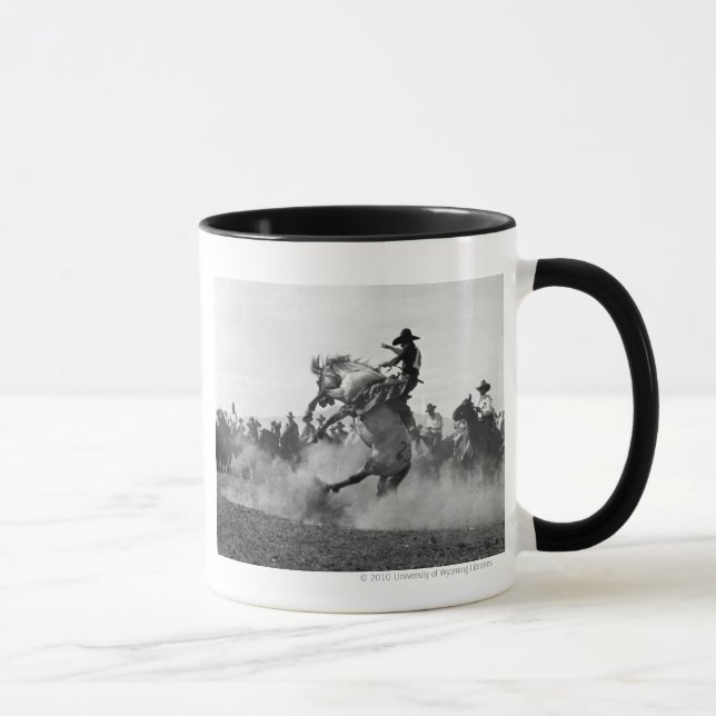 Caneca Vaqueiro em um bronco bucking (Direita)