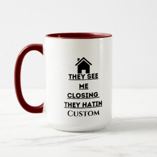 Caneca Veem-me a fechar o agente imobiliário duas vezes