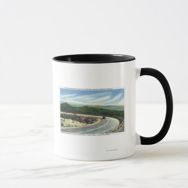 Caneca Ver uma Curva Varrida do Memorial Hwy (Direita)