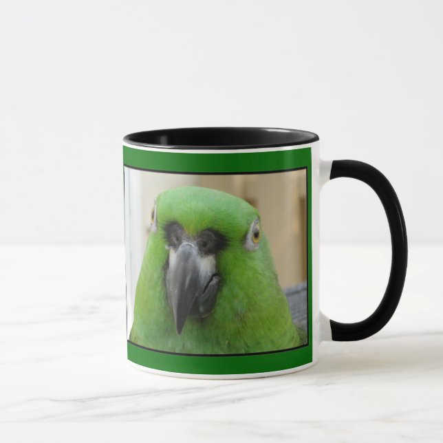 Caneca verde do papagaio de Panamá Amazon (Direita)