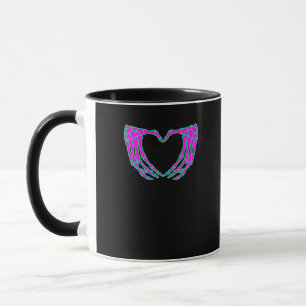 Caneca Vestuário do Gótico de Pastel, Mãos do Coração de