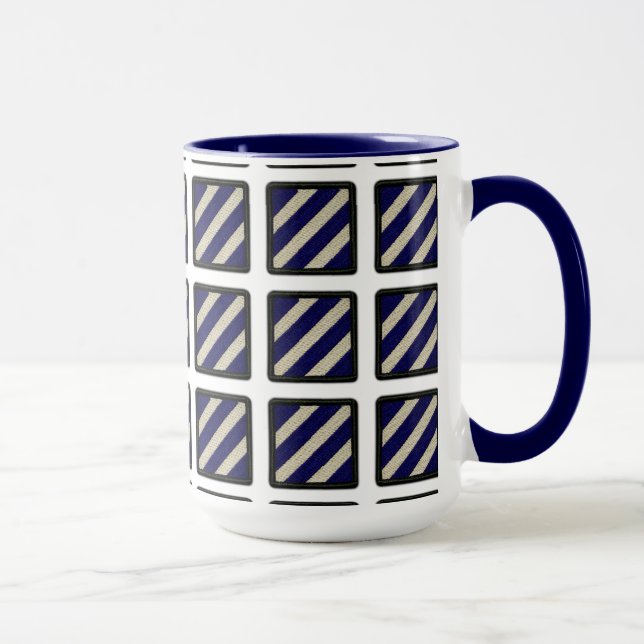 Caneca veteranos da 3ª Divisão de Infantaria (Direita)