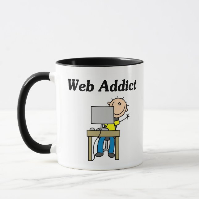 Caneca Viciado em Web (Esquerda)