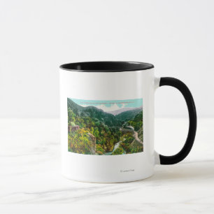Caneca Vista aérea da garganta, Trai pacífico do sul