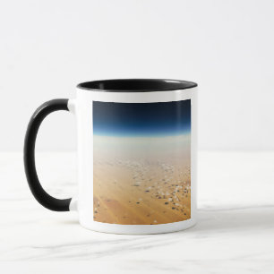 Caneca Vista aérea de um deserto