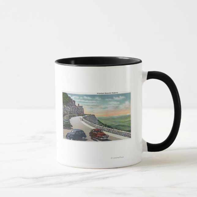 Caneca Vista de Carros Antigos no Memorial Whiteface Hwy (Direita)