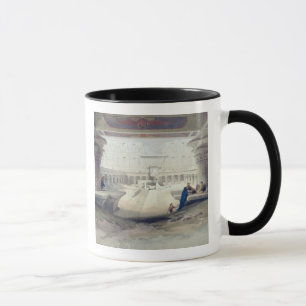 Caneca Vista de debaixo do Portico do templo de Edfou,