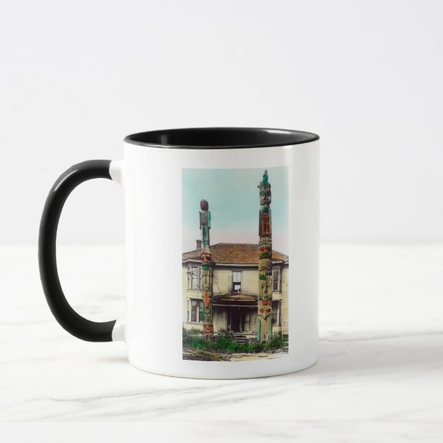 Caneca Vista de Dois TotempolosWrangell, AK (Esquerda)