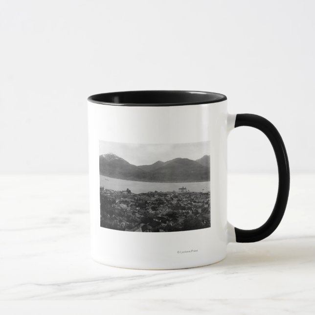 Caneca Vista de Juneau, Alasca e S.S. Burnside em (Direita)