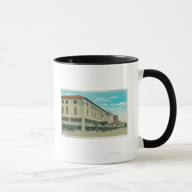 Caneca Vista do Bloco de Negócios na Rua Idaho (Direita)