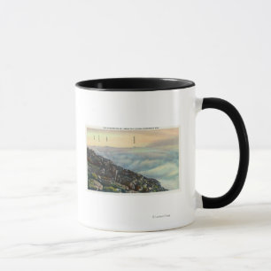 Caneca Vista do outro Adirondack Mts acima das nuvens